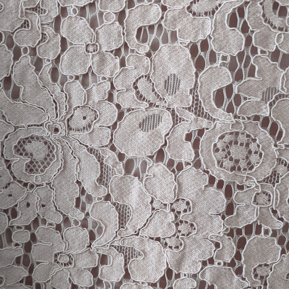 Express lace blouse - Picture 4 of 4